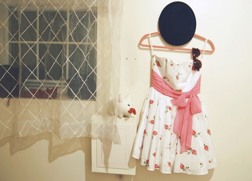 �Ҹ��ܵ������δ�й��ı���_���пռ�е�QQͼƬ�ز�