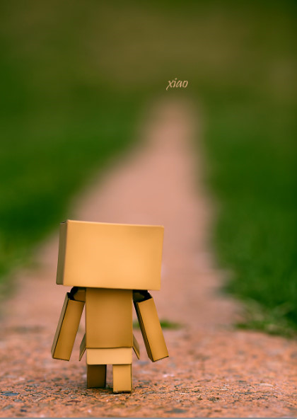 �ǳ����⾳��qq�ռ��ز� һ���˵�·���Ƕ�Զ