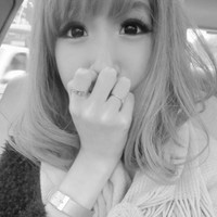 阳光快乐的女生qq头像_聆听这音乐世界