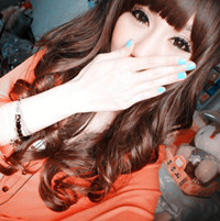 �Һ��¹¶�_Ư�����ഺŮ��QQͷ��