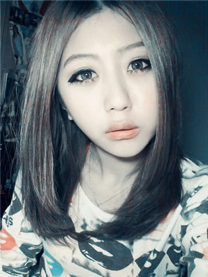 ÿ���ѹ���û���㷢��_��������Ů��QQ�ռ�ͼƬ�ز�