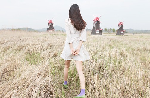�������������������_Ψ���⾳Ů��QQ�ռ�ͼƬ�ز�