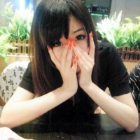 ���εĸ���ǩ��Ů������ Ů����ʾ�����ε�ǩ��