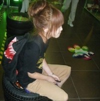 ÿʱÿ�̶������뿪_�����˸з�����Ů��QQͷ��