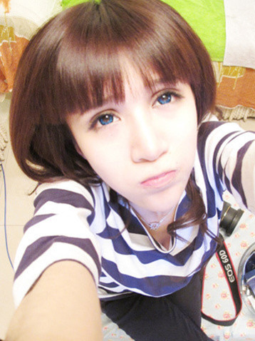 �ܶ�����޷��ͻ�_Ψ���ɰ�Ů��QQ�ռ�ͼƬ�ز�