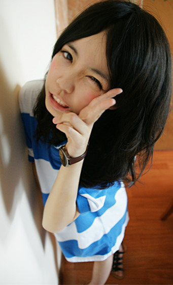 ���鲻������_�ɰ�����Ů��QQ�ռ�ͼƬ