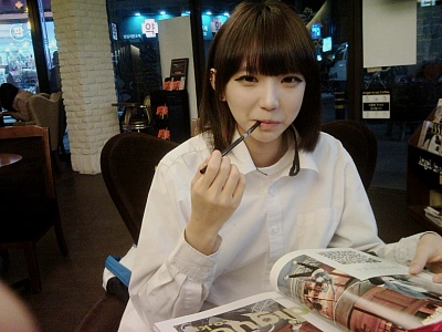 �ܶ�ʱ���Ҷ���͵͵���ѹ�_Ψ���˸�QQ�ռ�Ů��ͼƬ