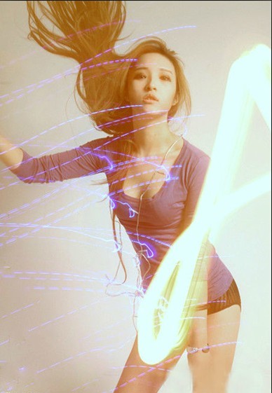 ���鱾������һ�ֵȴ�_ʱ�и���QQ�ռ�Ů��ͼƬ