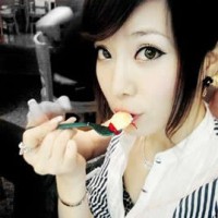 ���Ƿ�ͬһ�ִ���_�˸�Ψ�������QQŮ��ͷ��