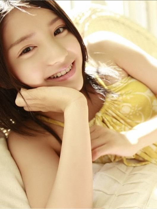 ������ͬ��Ӱ_Ư��Ů��QQ�ռ�ͼƬ�ز�