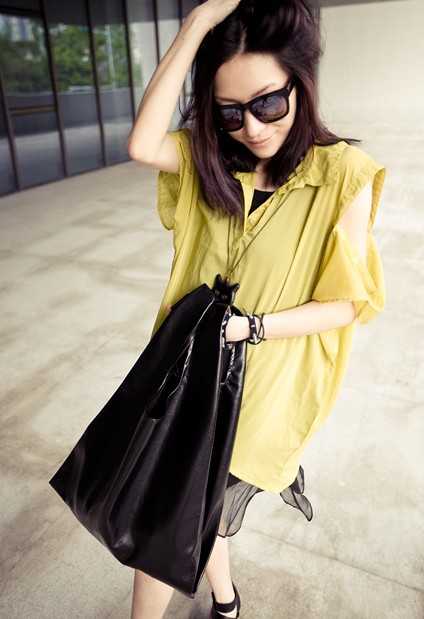 �ɰ�����Ů����Ʒ_�Ƽ�ʱ�г���Ů��QQ�ռ��ز�