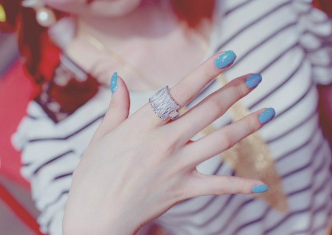 �ҵ��Ҹ����徲�޹�_�ÿ����⾳QQ�ռ��ز�