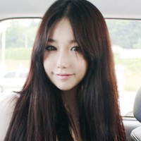 ����һ��ӵ��_ʱ�������ķ�����Ů��ͷ��