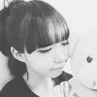 ��������ͻȻһ�����_�ڰ������QQͷ��