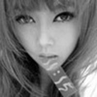 ���߶�������_�µ��ĺڰ�Ů��ͷ��