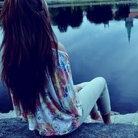 qq��Ůͷ�񾭵�