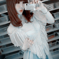 ���鲻����ת��_�����ഺ����ŮQQͷ��